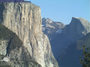 El Capitan web cam.  View of Yosemite Valley from Turtle Back, a dome near the Wawona Tunnel.  Photo: www.YosemiteConservancy.org