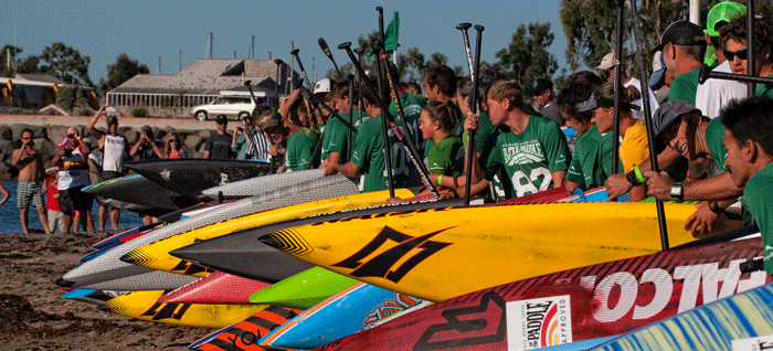 Racers line up for the Battle of the Paddle. Photo: breedfreakphoto.com