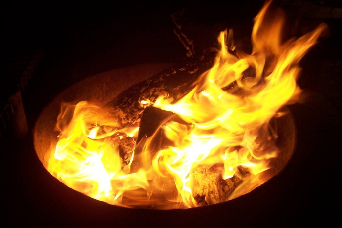 Backyard Firepit Smoke A Health Hazard, Burning Earth Fire Pit