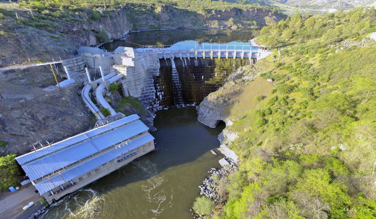 aerial images of copco no. 1 dam