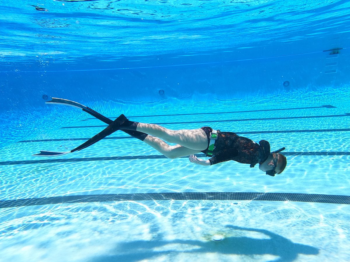 dynamic swim with bi-fins practice