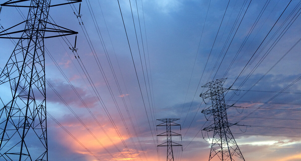 EarthTalk: How is America’s outdated power grid inhibiting efforts to fight climate change?
