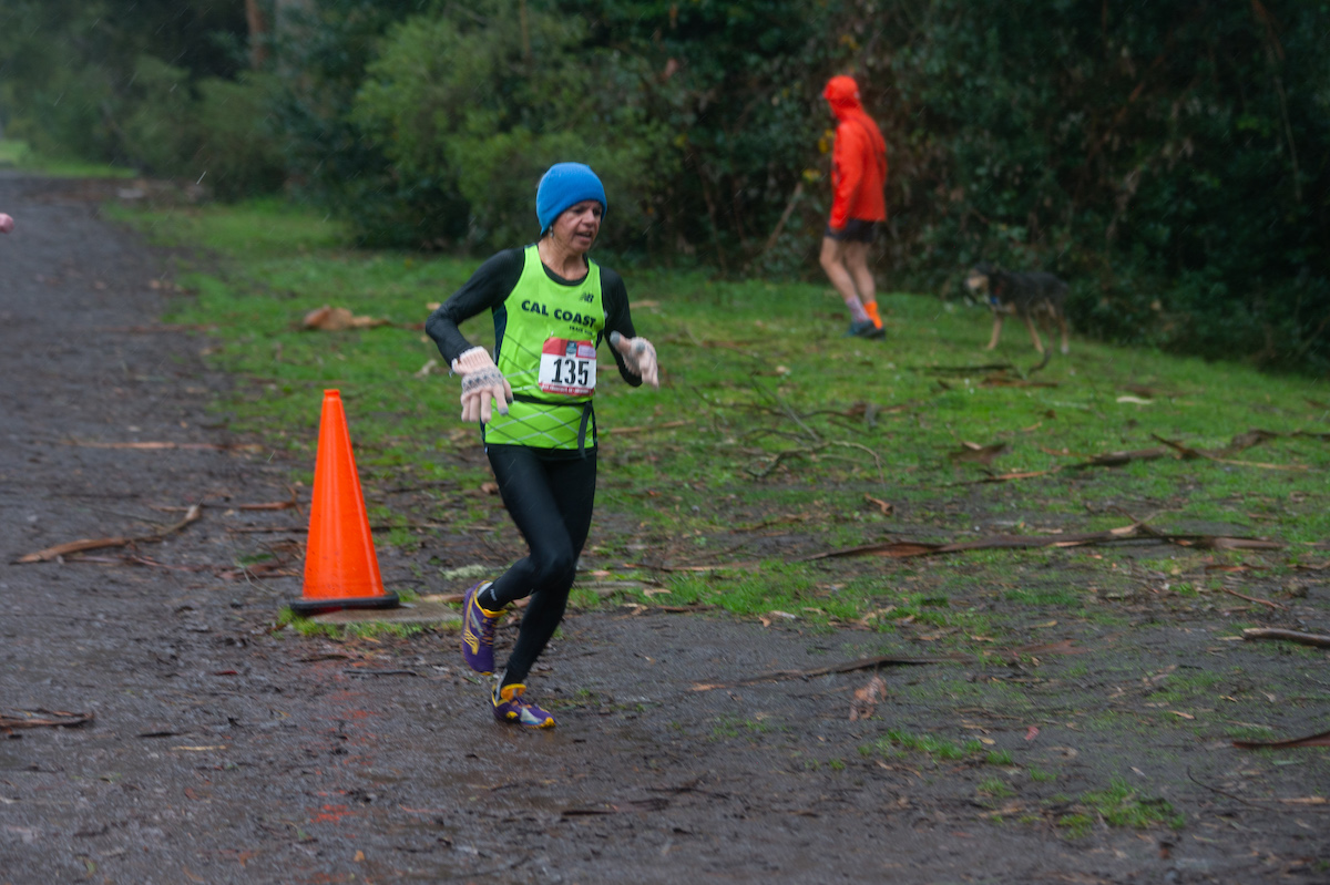 Liz Guerrini races in the 2022 national masters cross country championships.